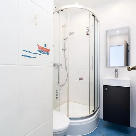 App 106 - Strandlage Lejlighed *